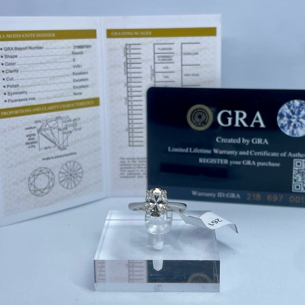 Oval Moissanite Ring 3 Ct Solitaire Engagement Ring Wedding Brilliant GRA 18K - Picture 2 of 7